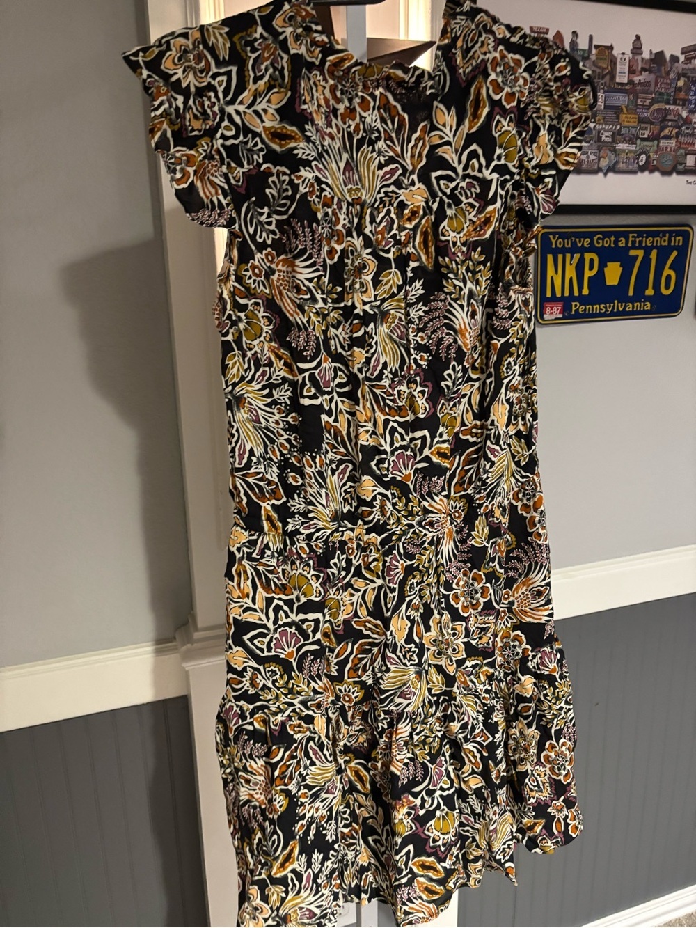Velvet by Graham and Spencer Flutter Dress Medium